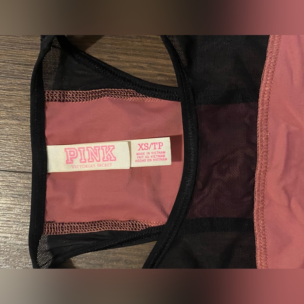 Women’s Pink Victoria Secret Haut Court Sports Bra XS - Picture 8 of 10